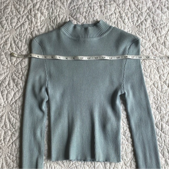 F21 Baby Blue Longsleeve Ribbed Turtle Neck - Picture 2 of 5